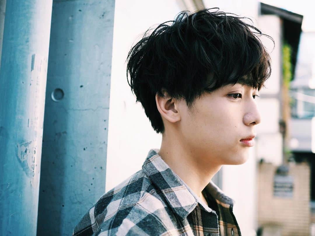 看完日本男生的卷发就别再犹豫这样烫一定没问题