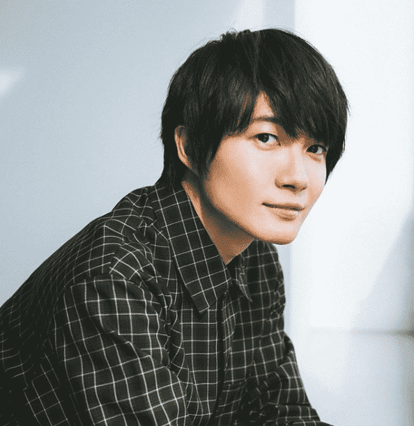 接下来是一样拥有众多粉丝的佐藤健!