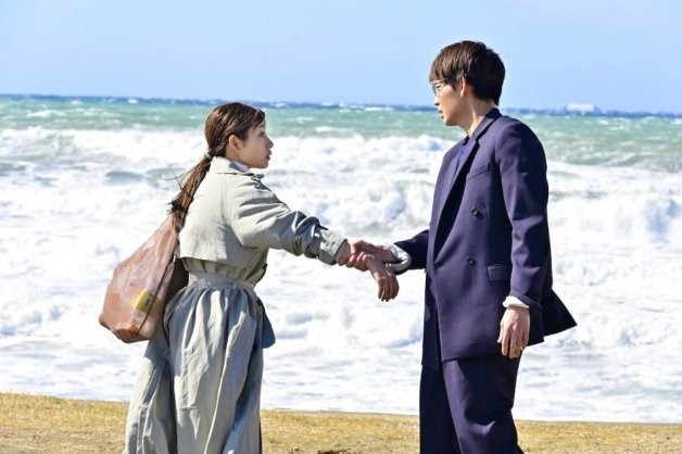 石原里美x绫野刚 春季日剧《深深地恋爱》 - 哆咗看点 - 任意门日淘