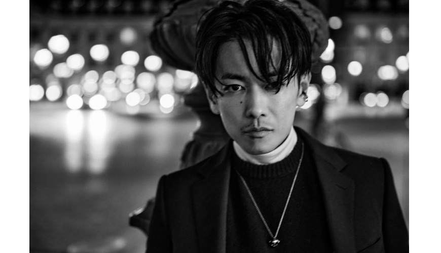 一生一次的挑战!佐藤健赴巴黎拍摄时尚写真书《beyond》