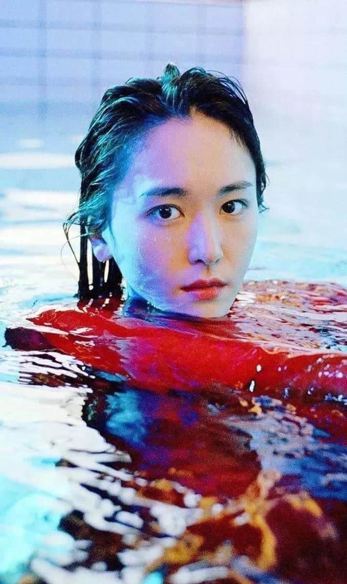 新垣结衣最新cm水下湿身拍广告好看哭