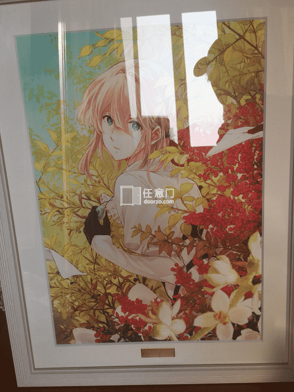  从挖煤姬上拍下来的很多周边 总共四件物品，一幅2.5kg的画 一个ugo亚克力立牌，一本超厚的原画集，一枚胸针。五公斤的样子 运费五千日元 。
  因为疫情影响日本快递变慢情理之中，能收到周边真的太开心了。这批货两个礼拜收到真的太不容易，感谢挖煤姬的员工。关键时刻...