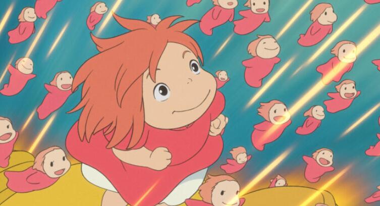 遇到刚好到岸边玩耍的男孩「宗介」,而宗介将小鱼取名为「波妞」,没