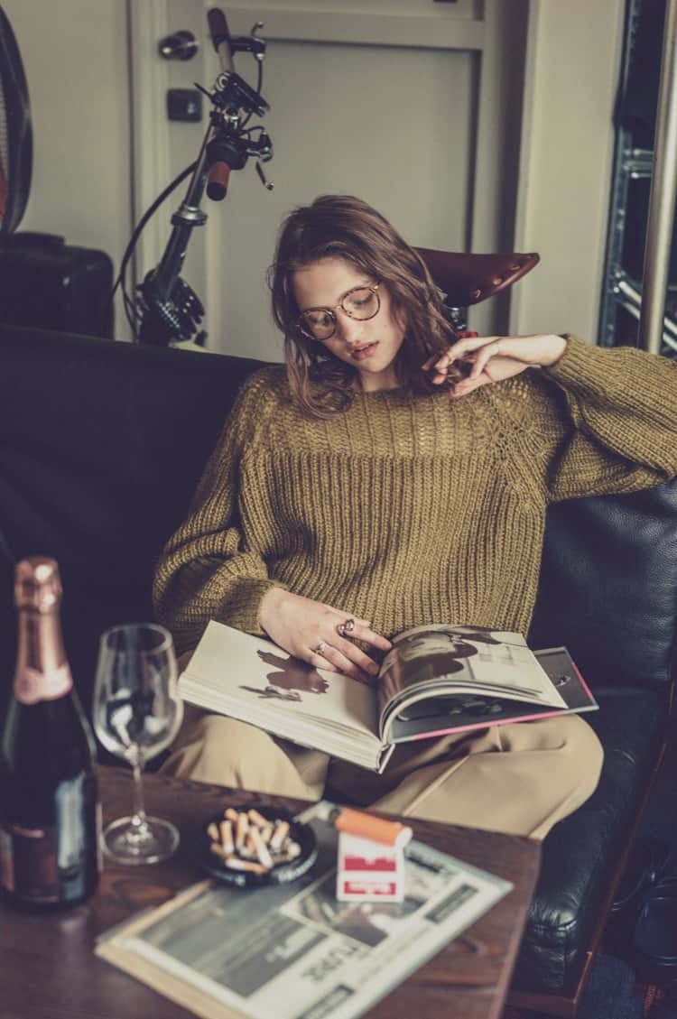 capricieuxlemage用成熟复古的色彩来呈现穿搭