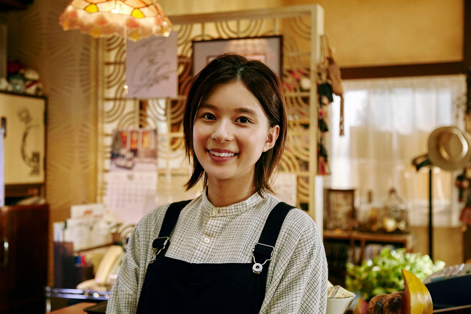 让人越来越喜欢的演员芳根京子